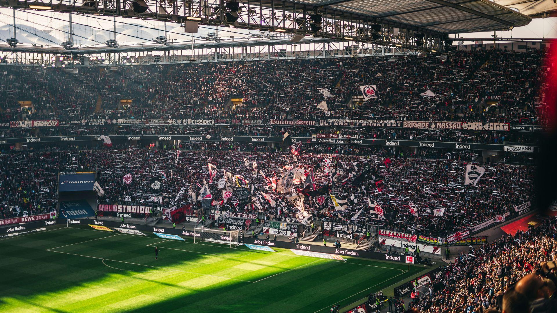 How to Travel Between World Cup Host Cities on a Budget